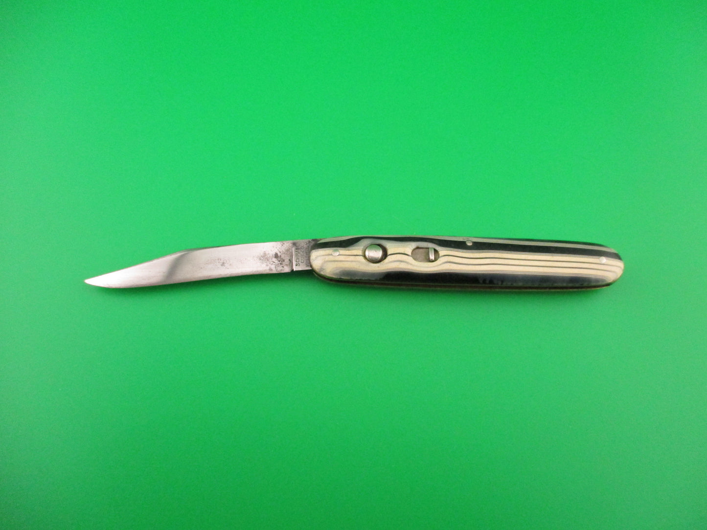Schrade Cut Co #1404H Single Jack Black & White Celluloid switchblade knife