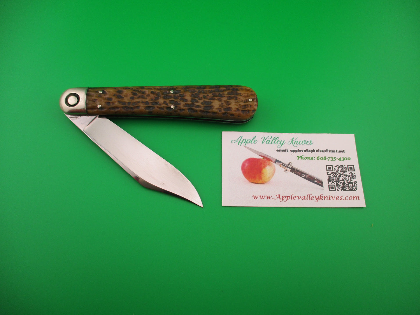 PRESS BUTTON KNIFE CO "M" Invincible antique automatic knife w Custom blade