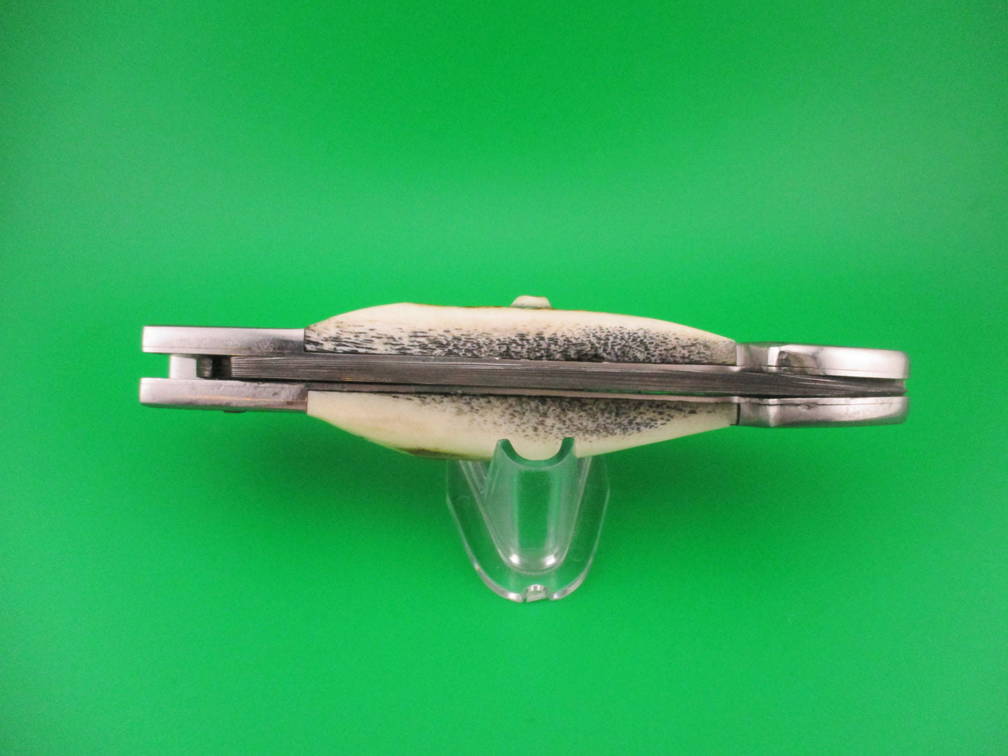 Custom 27cm Damascus & Stag Engraved bolsters Fulcrum release hand made automatic knife