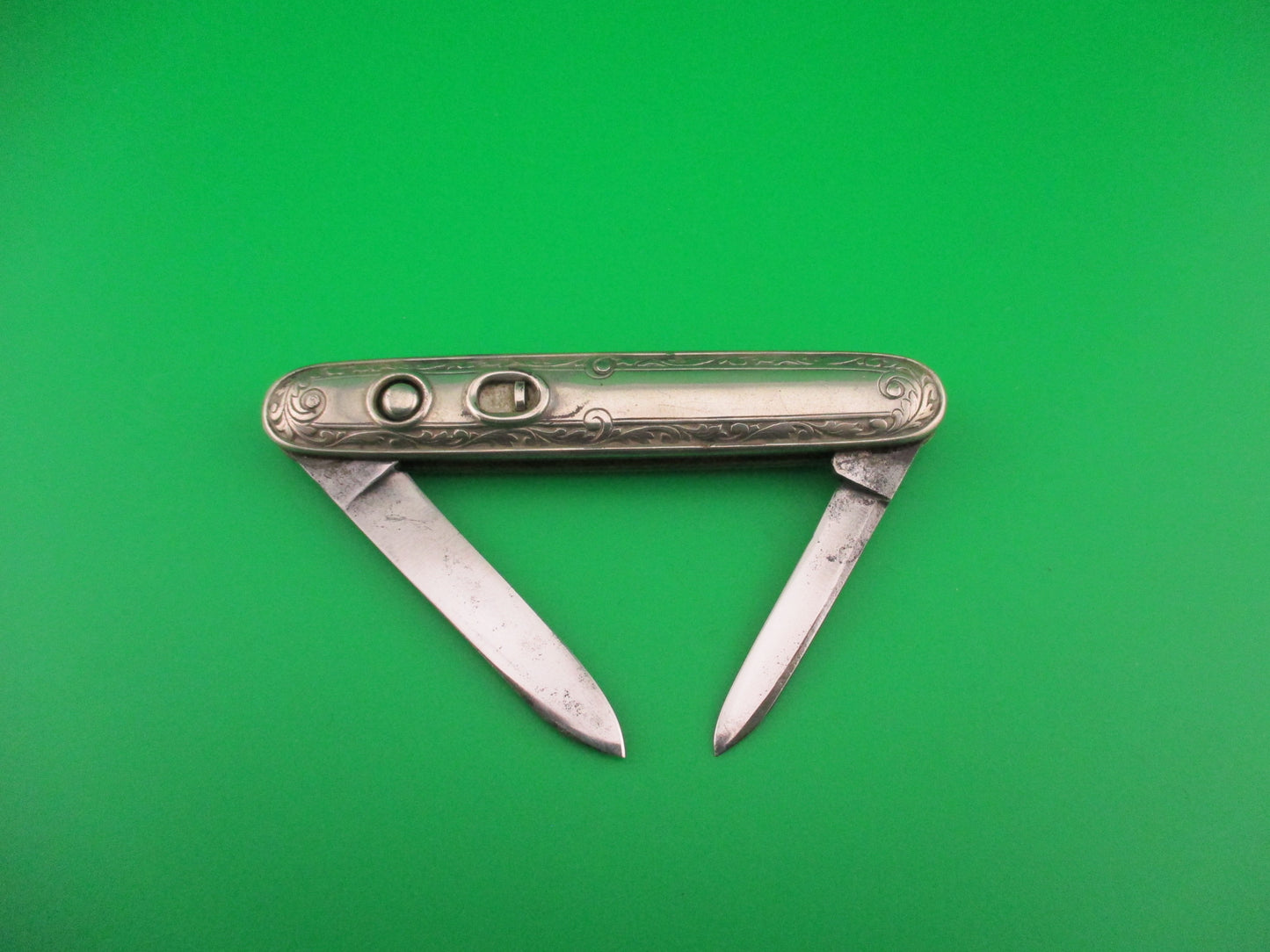 SCHRADE CUT CO Medium double German Silver Deluxe Scroll switchblade knife