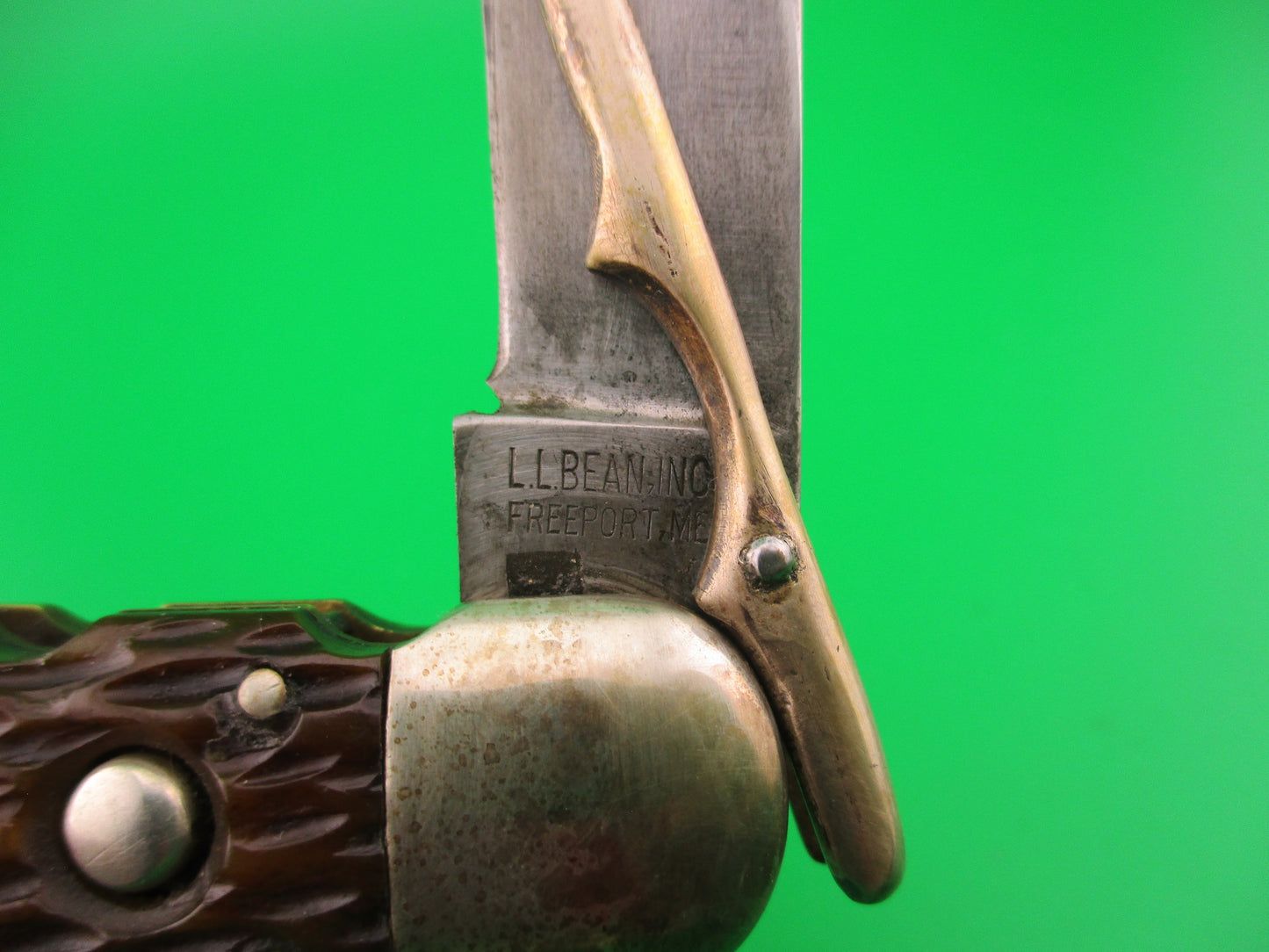 RARE LL Bean 4 7/8" Hunter's Pride Jigged bone Vintage automatic knife