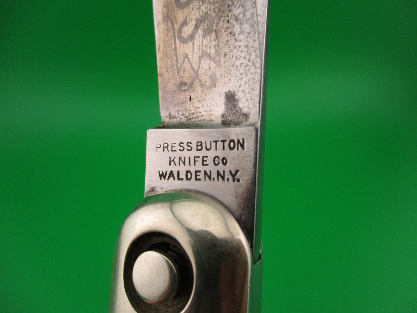 Press Button Knife Co Business model antique automatic knife w Nice ETCH
