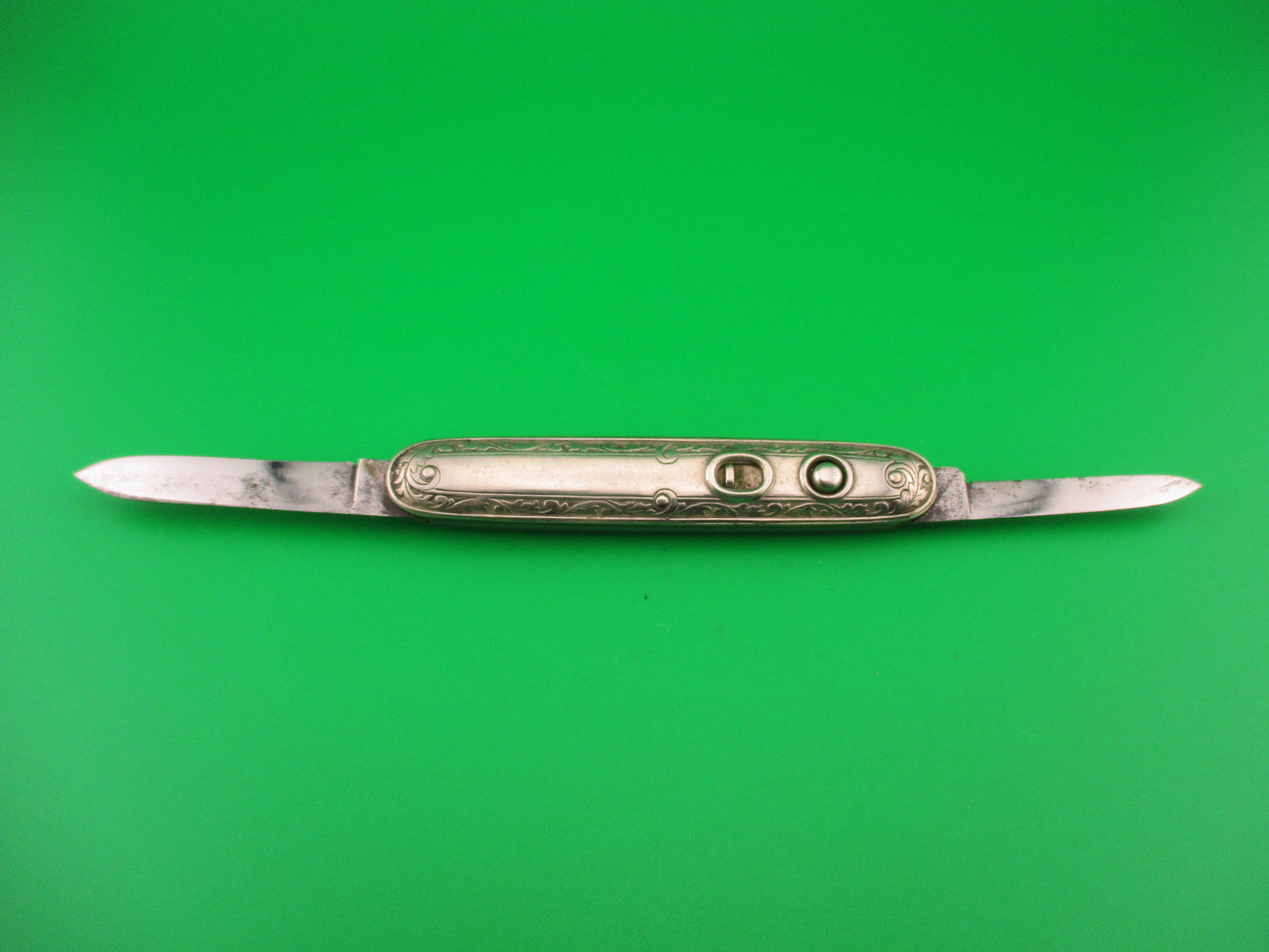 SCHRADE CUT CO Medium double German Silver Deluxe Scroll switchblade knife