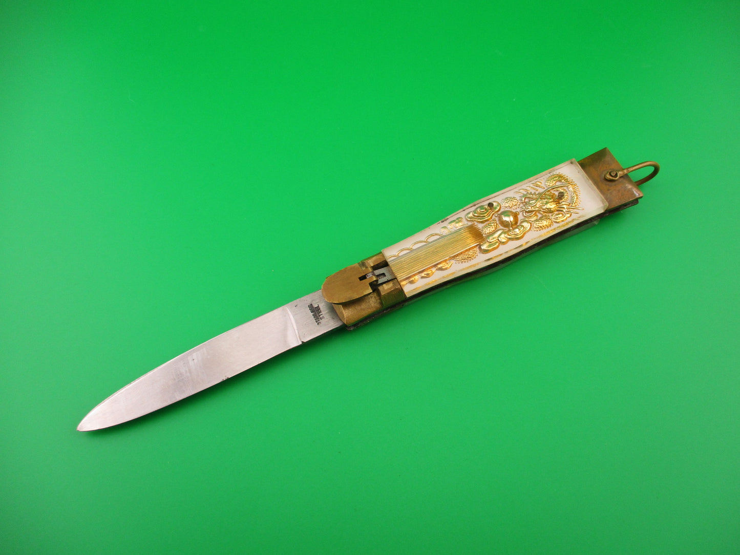 STAINLESS STEEL 19cm Japanese Bullfighter Dragon White Lever vintage automatic knife