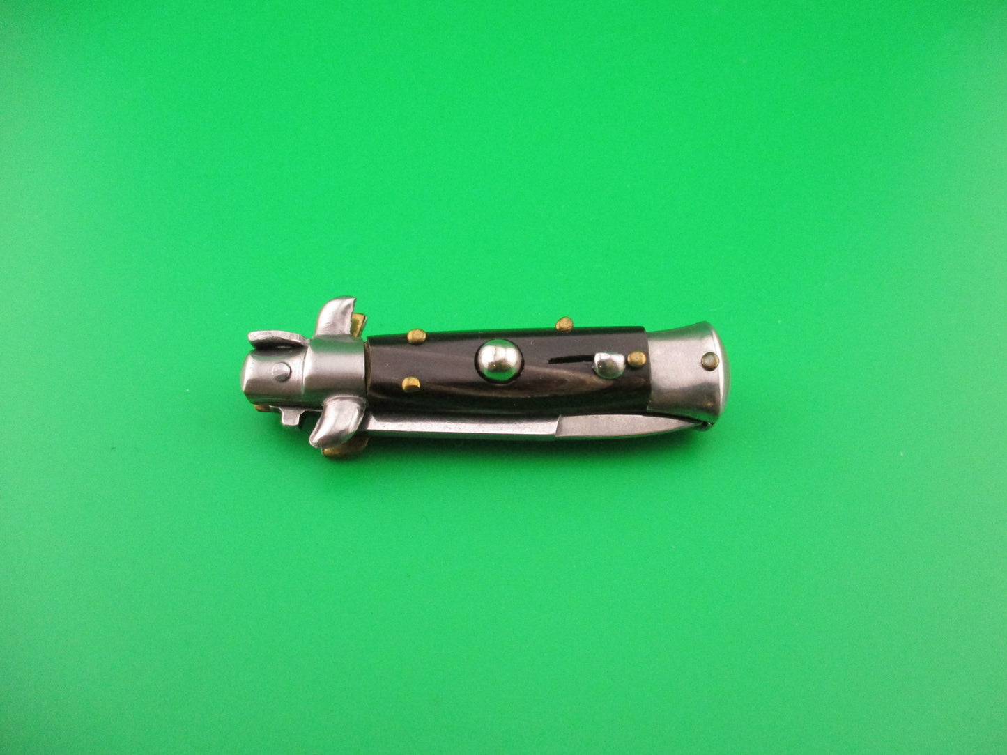 MANIAGO ITALY 12cm Italian Swivel bolster Bayonet streaked horn automatic knife