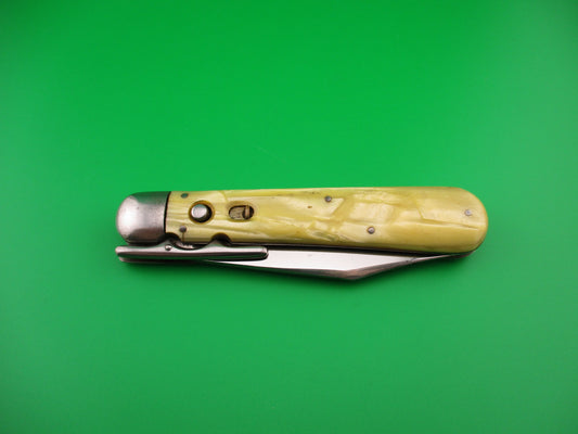 Schrade Cut Co Hunters Pride # G1544 3/4 Marine Pearl Etched Folding guard switchblade knife