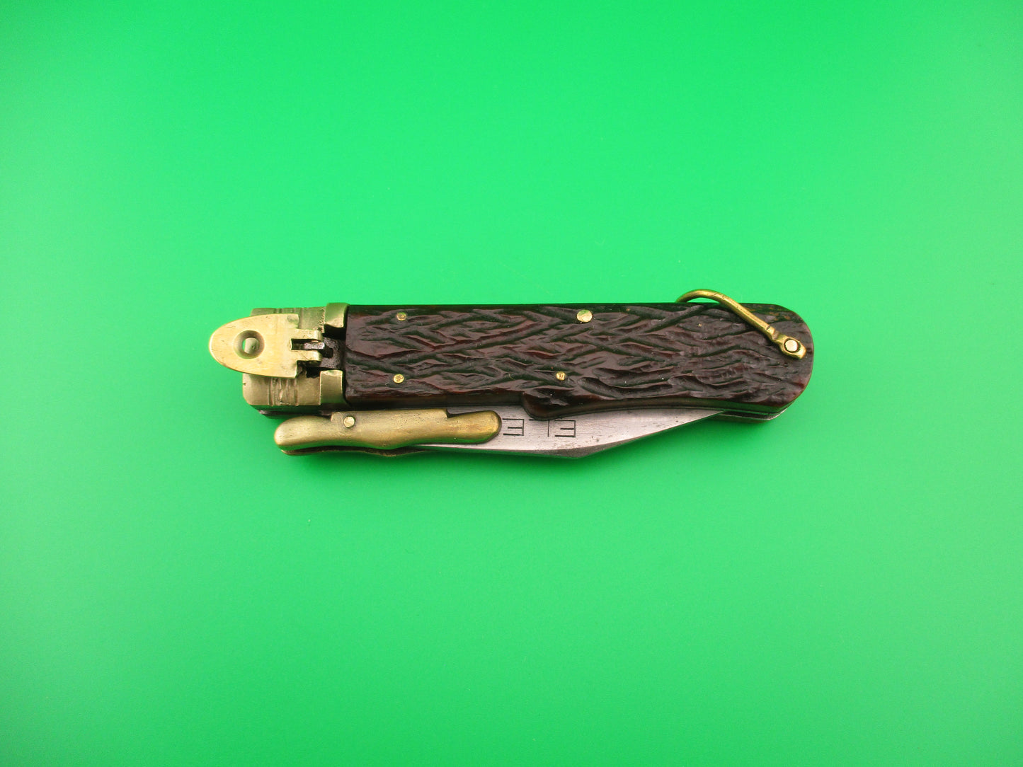 ELEX 20cm Japanese vintage Lever swing guard jigged bone & brass automatic knife