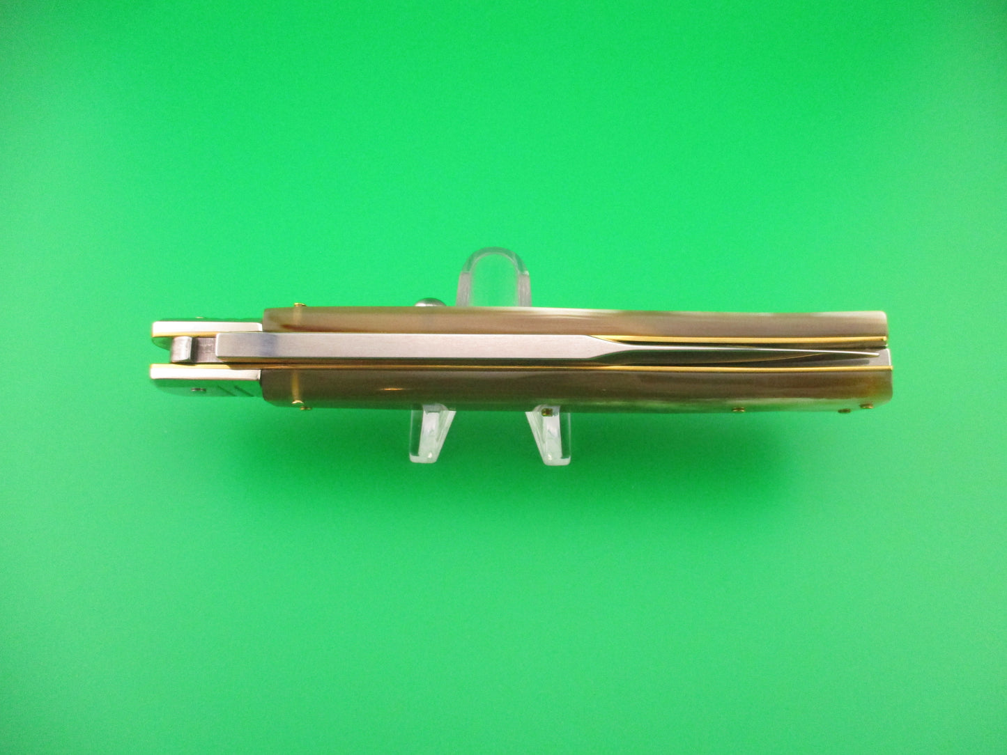 D.M. Dolphin 28cm Italian SHARK Bayonet lockback Honey & Cream automatic knife 5mm