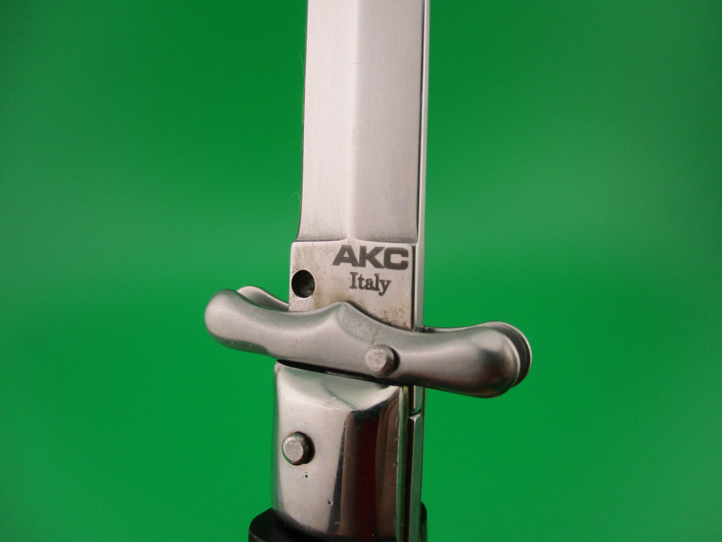z AKC ITALY 19cm Italian Medici Swing Guard Horn handled automatic knife