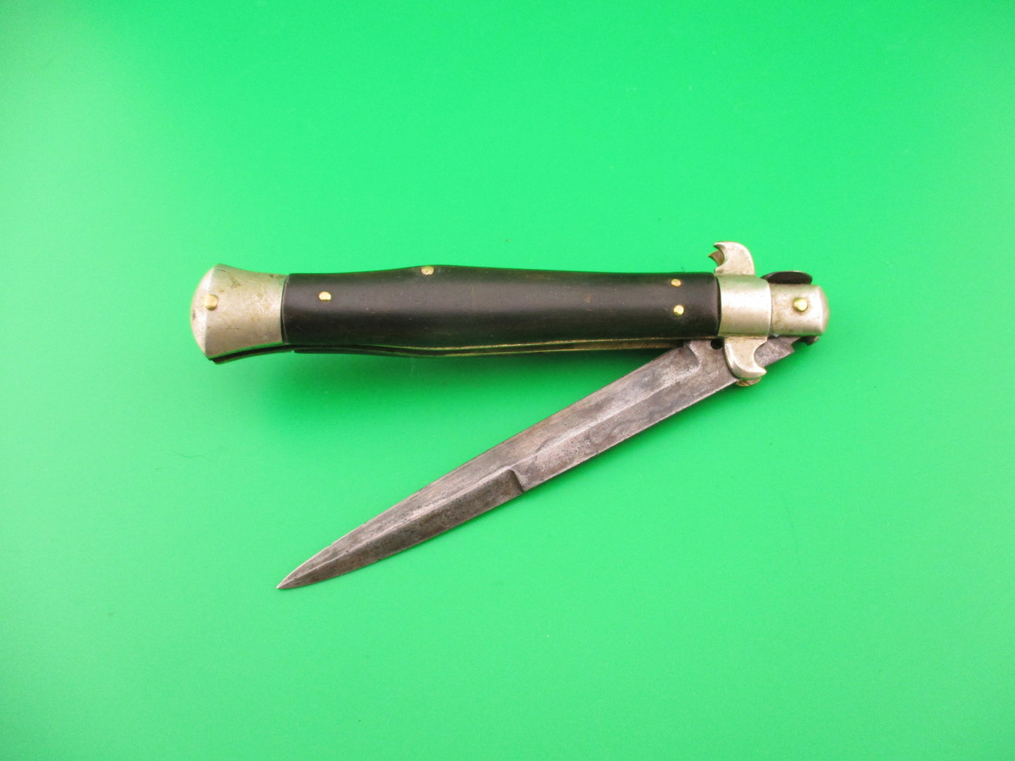 MANIAGO 23cm Italian Flatguard Wasp body Vintage 1930s automatic knife