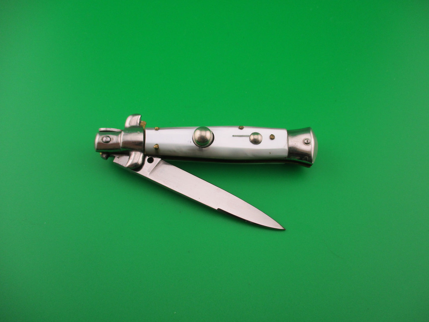 Rostfrei (slant) 16cm Italian transitional Pearlex swivel bolster 1970s Vintage automatic