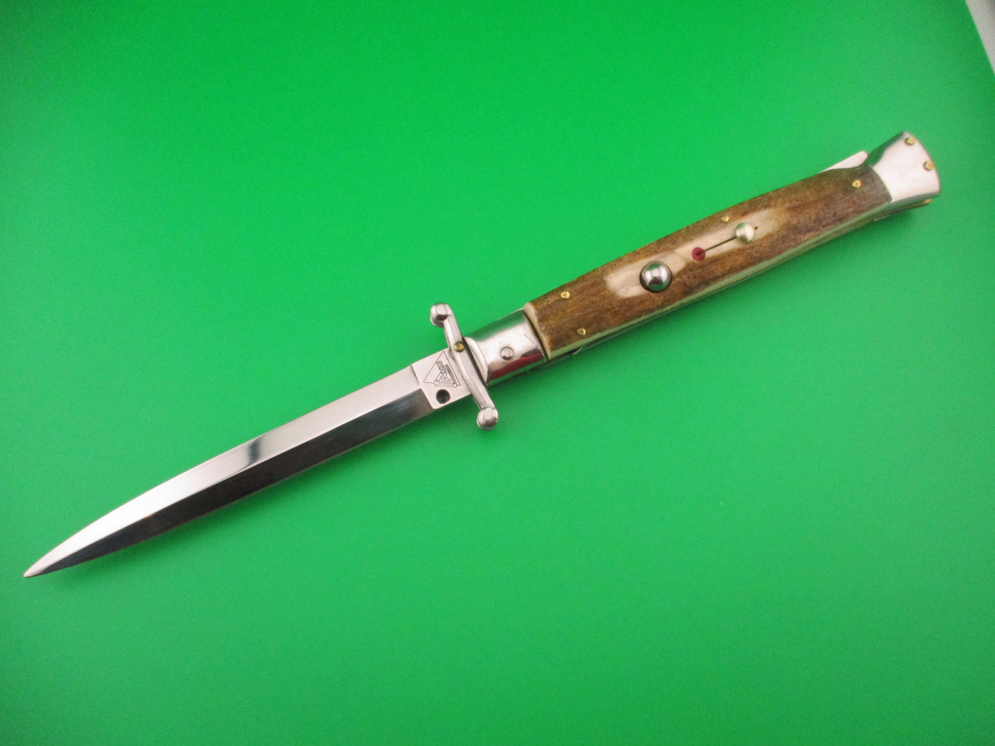 AKC ITALY 28cm Dagger Grind Stag Swing Guard lockback Red Dot automatic knife