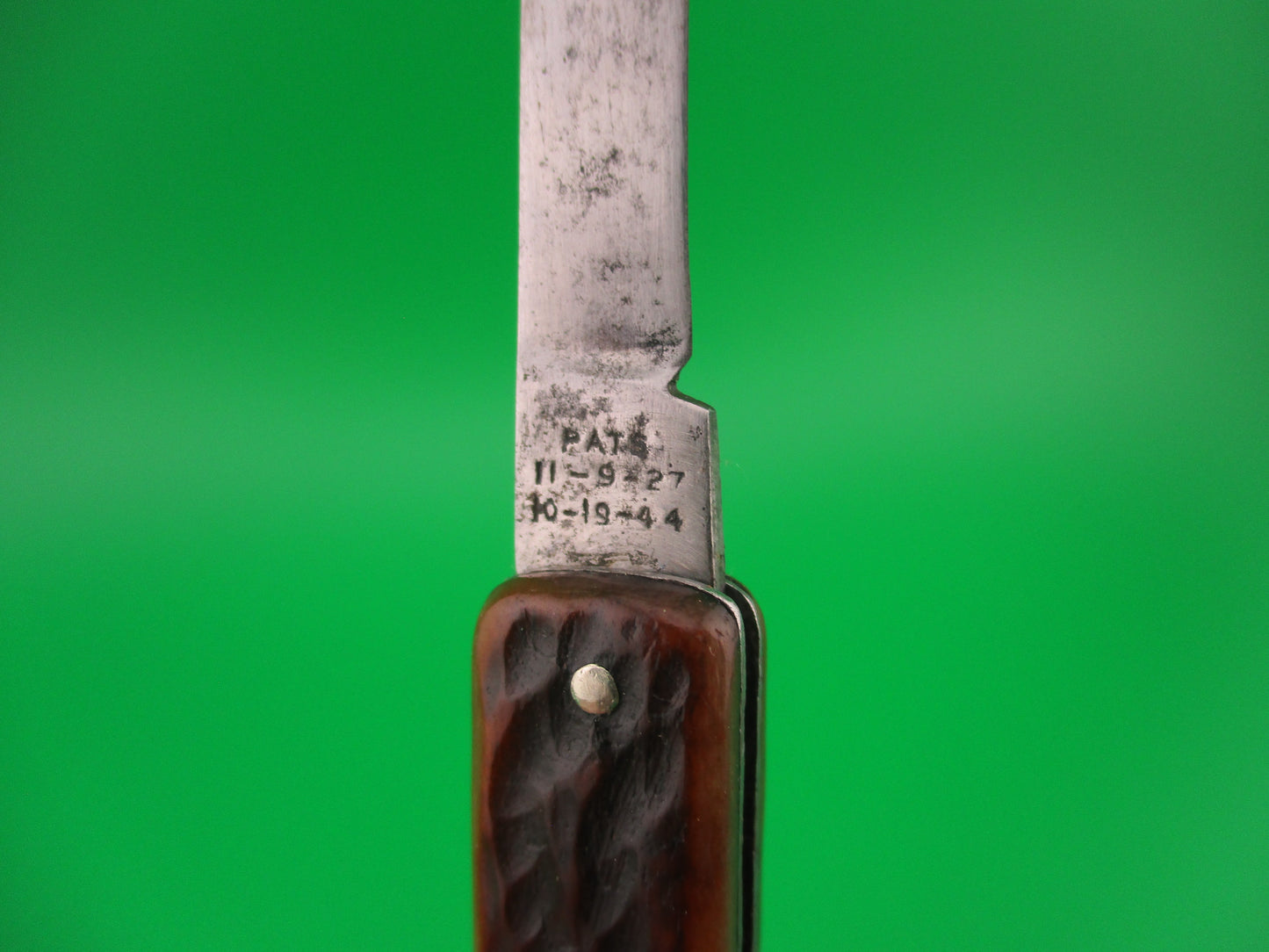 GEO SCHRADE KNIFE CO INC Pullball Vintage 1940s bone automatic knife