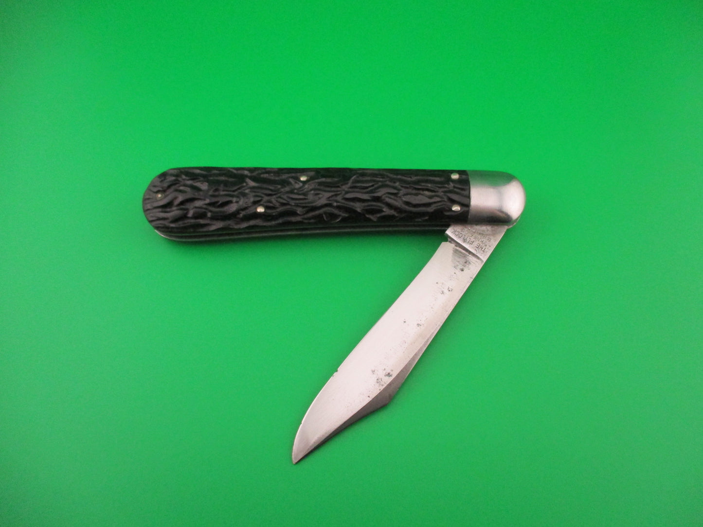 Flylock Hunter #11000 Large Single Black Wormgroove switchblade knife