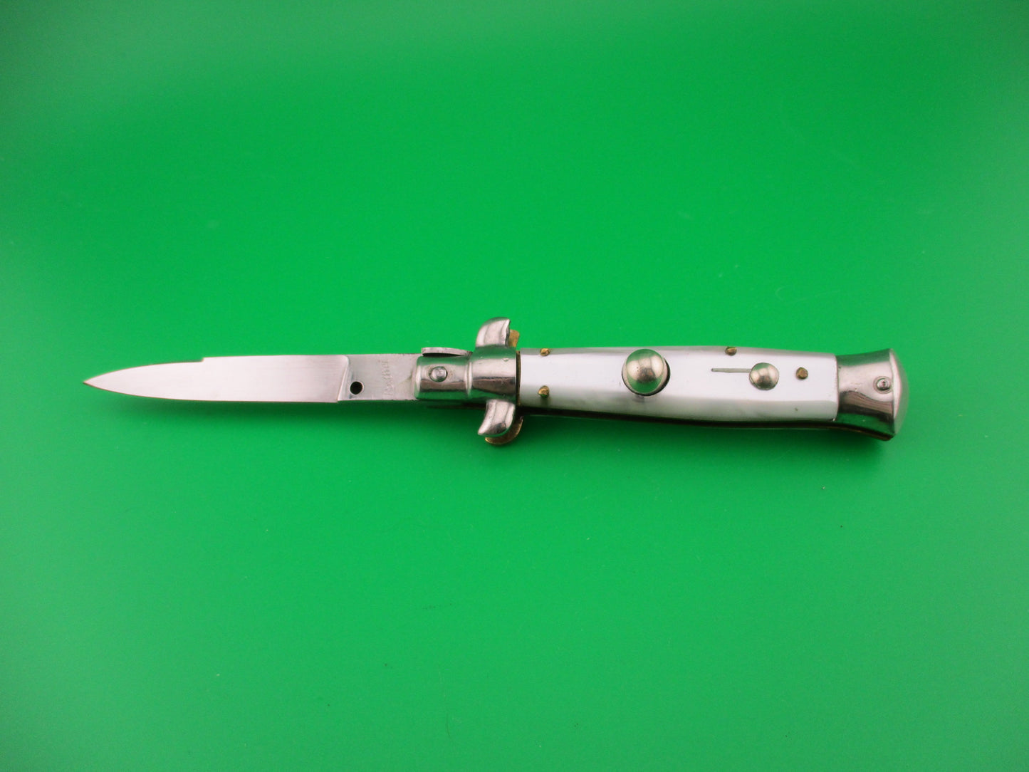 Rostfrei (slant) 16cm Italian transitional Pearlex swivel bolster 1970s Vintage automatic