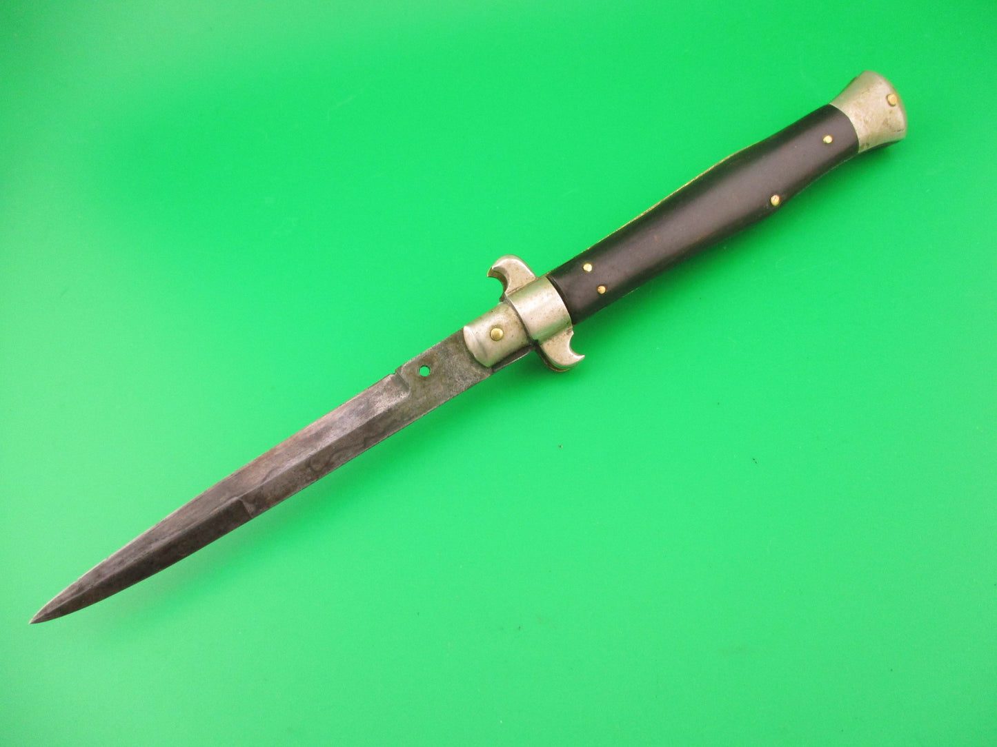 MANIAGO 23cm Italian Flatguard Wasp body Vintage 1930s automatic knife