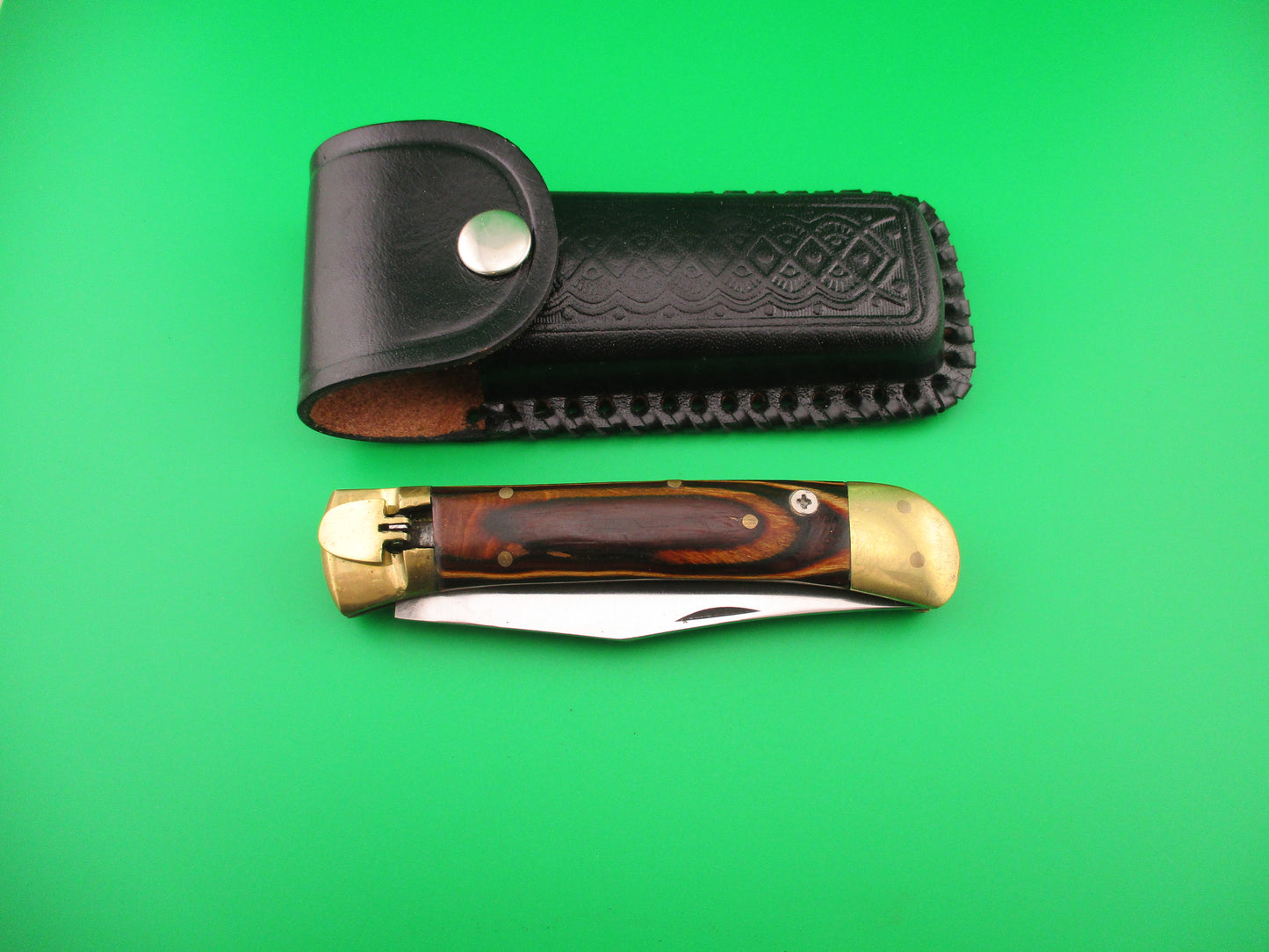 Frostwood & Brass 23cm New Lever automatic knife 9 inch w sheath