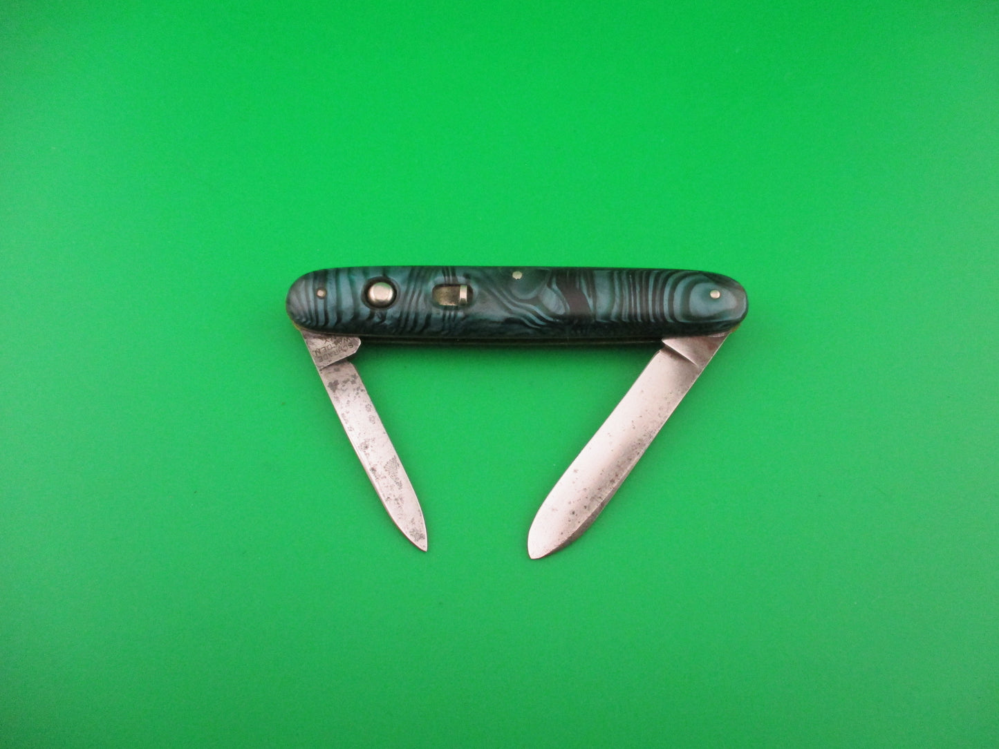 Schrade Cut Co Medium double Green Pearl Waterfall celluloid switchblade knife
