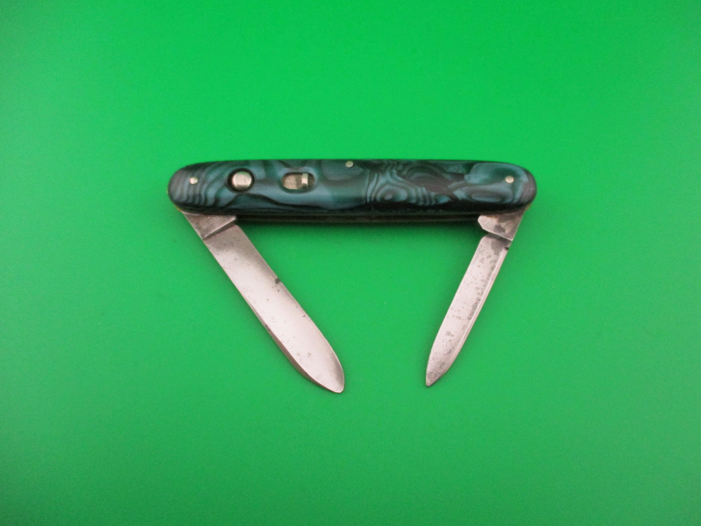 Schrade Cut Co Medium double Green Pearl Waterfall celluloid switchblade knife