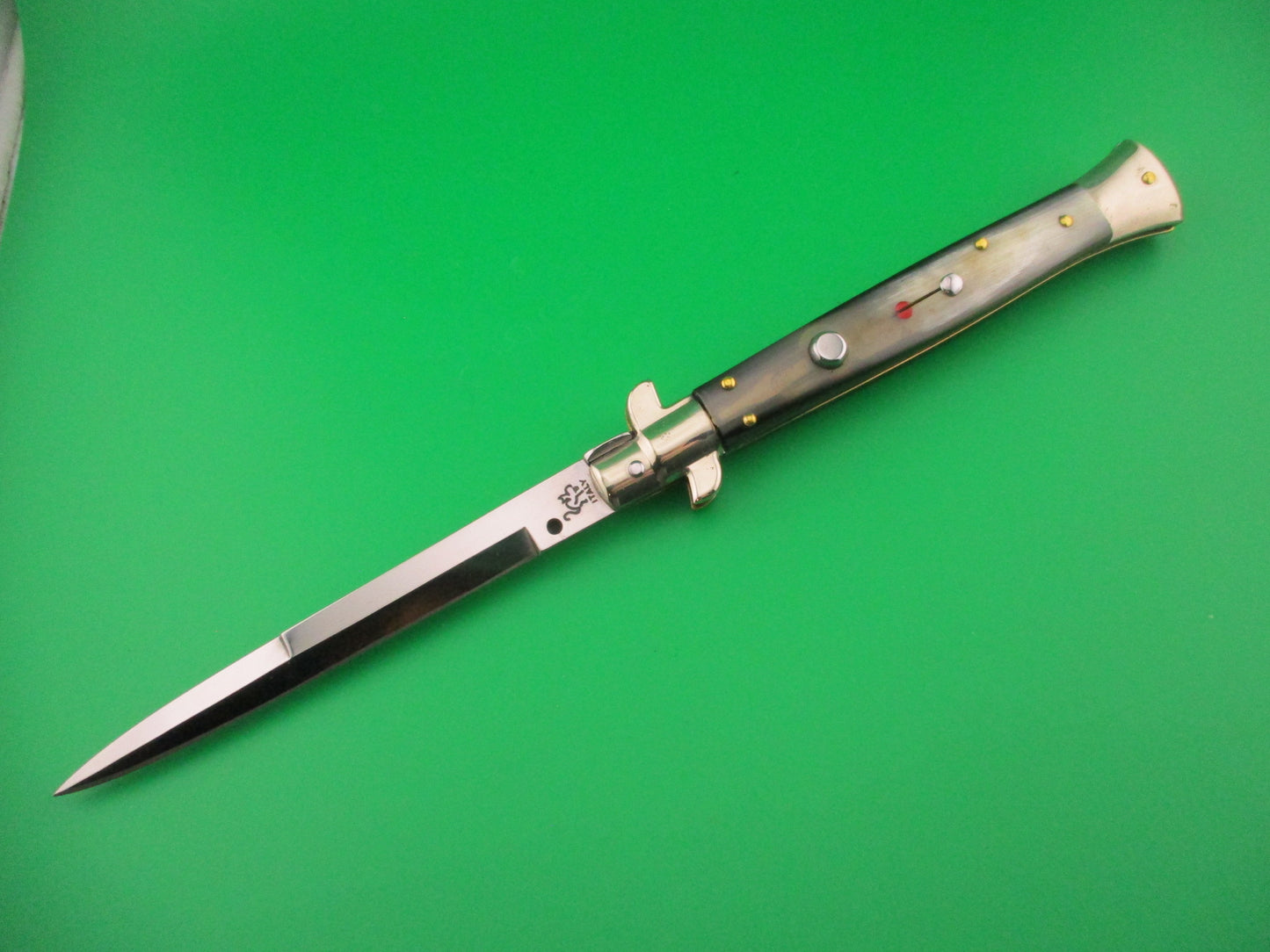 Walt's Flat Guard 28cm Italian Picklock Bayonet blade Brazilian horn automatic knife