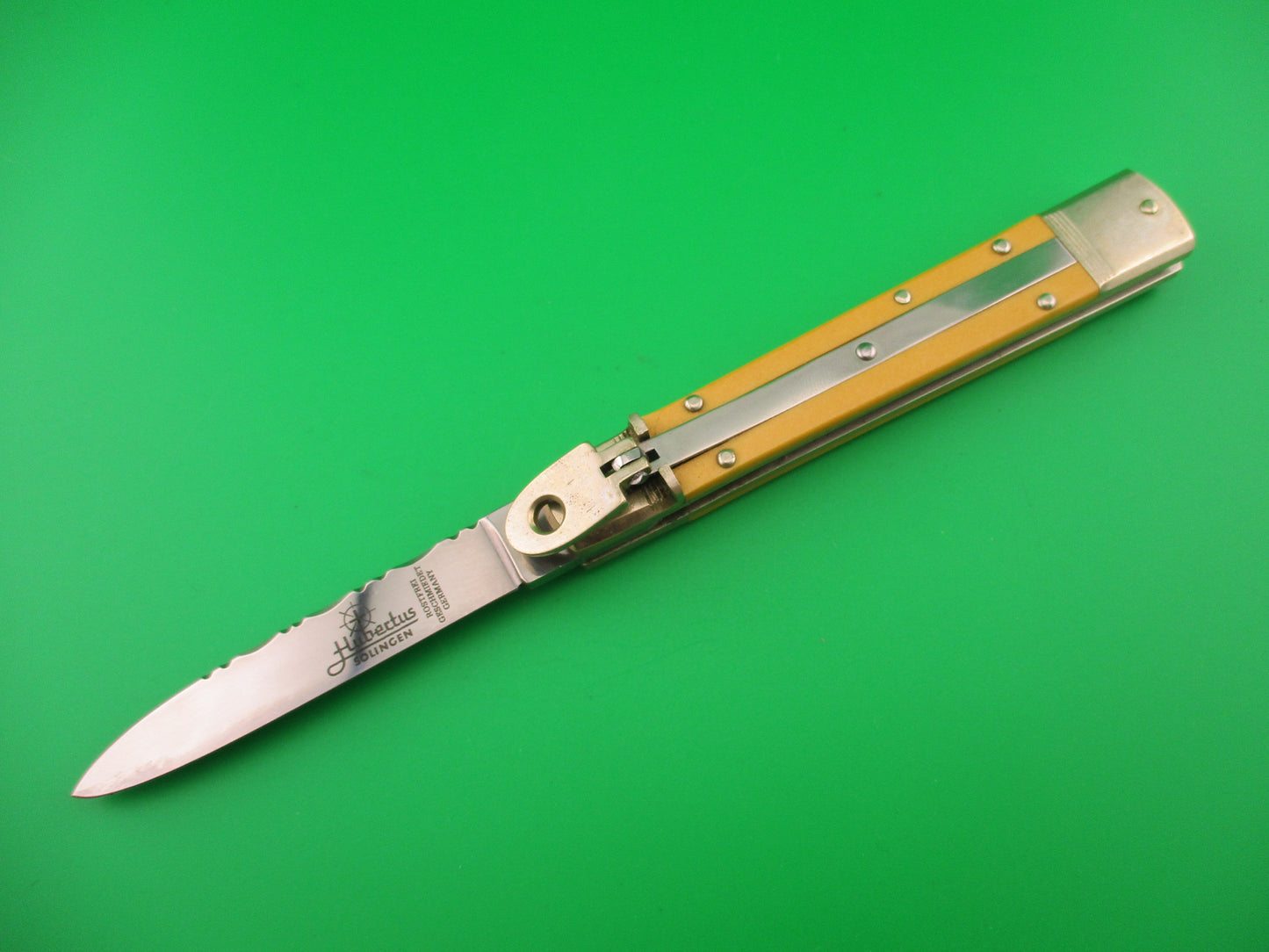 Hubertus SOLINGEN 11cm German Lever Slimline Yellow Micarta filework automatic knife