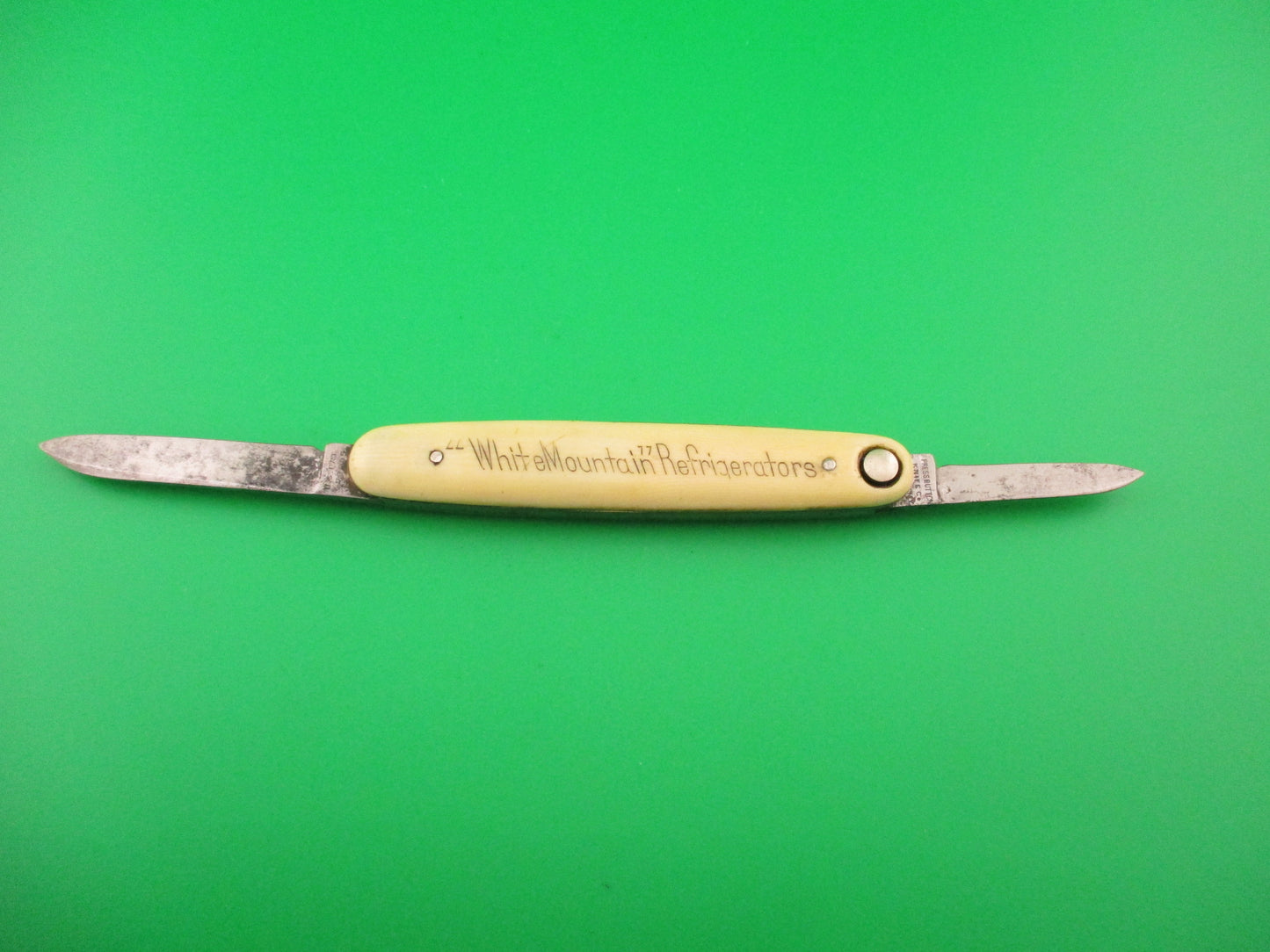 Press Button Knife Co White Mountain Ivory Celluloid Antique automatic knife