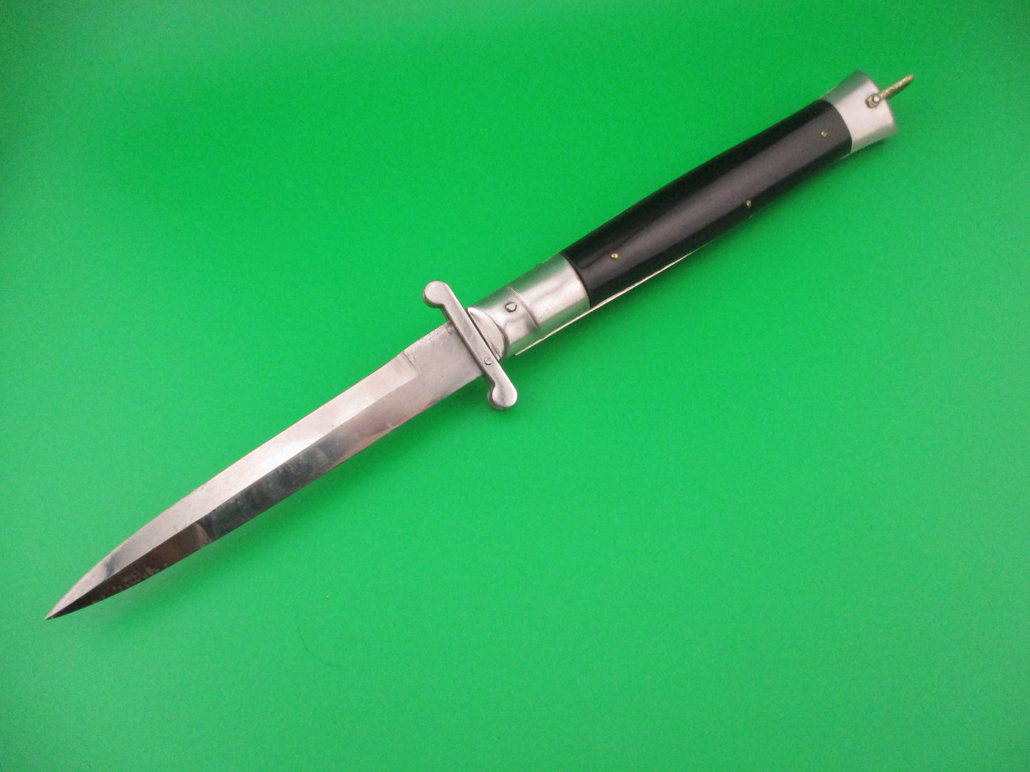 Rizzuto Estileto Milano 27cm Japanese Swing guard Black step bolster vintage switchblade