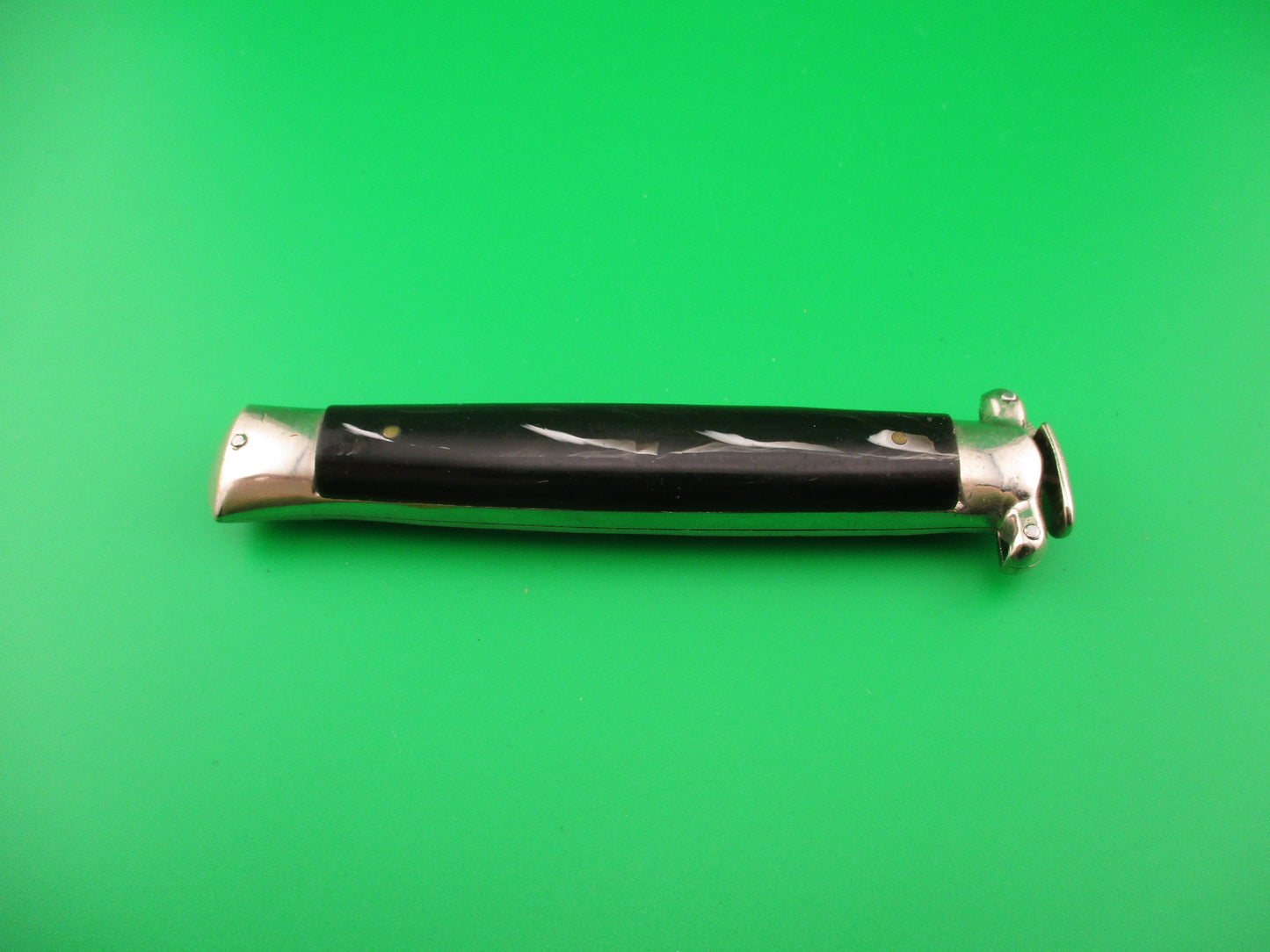 C. Jul Herbertz 21cm OTF Italian trapdoor flush button NOS switchblade vintage 1960s
