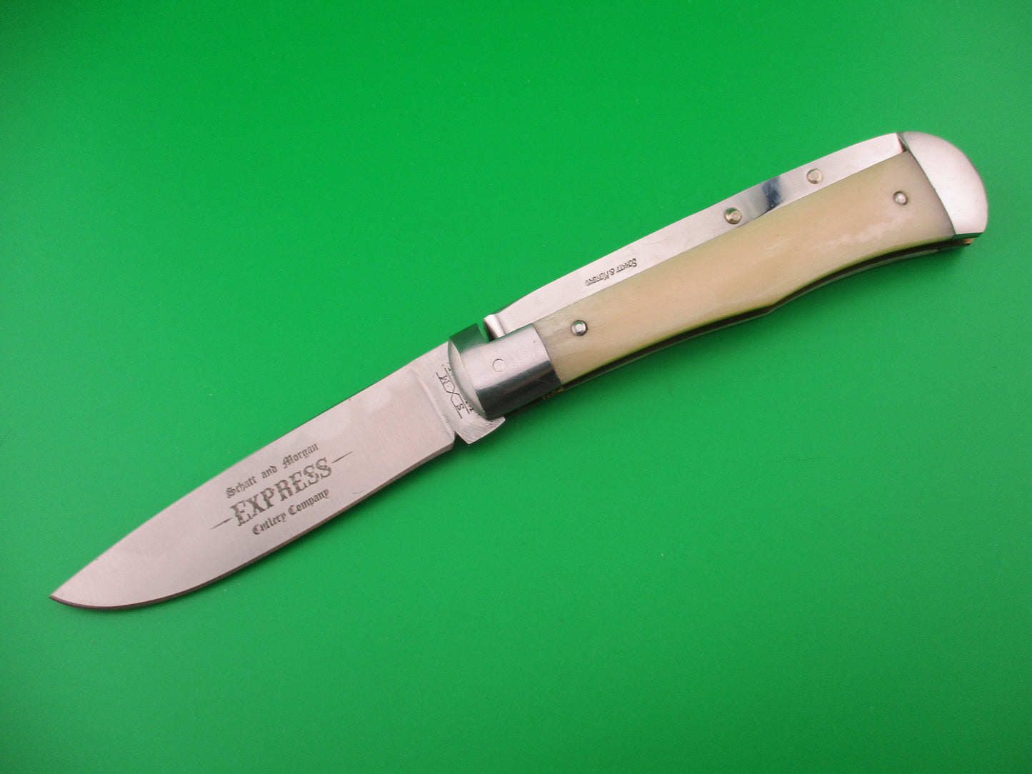 Schatt & Morgan #3 EXP S&M EXPRESS Drop point Smooth bone automatic knife
