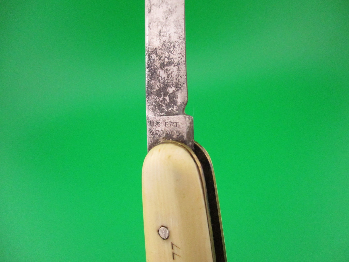 Press Button Knife Co White Mountain Ivory Celluloid Antique automatic knife