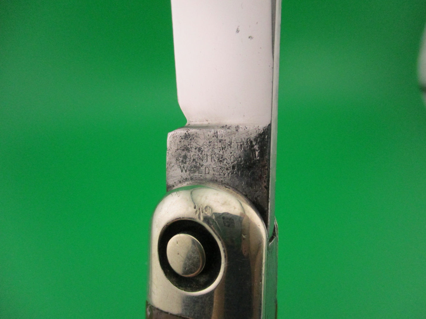 Press Button Knife Co #1000 INVINCIBLE antique switchblade knife w lanyard