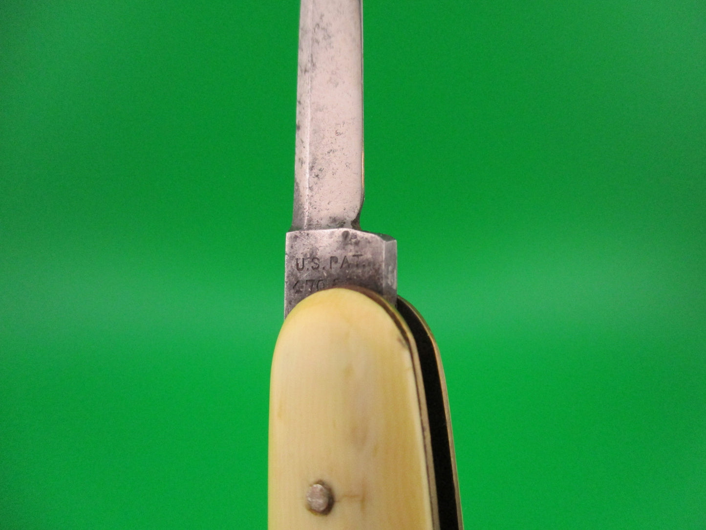 PRESS BUTTON KNIFE CO WALDEN, NY Medium double Ivory Cell switchblade knife