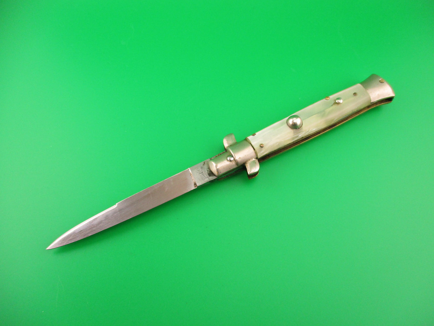 Rostfrei (slant) PATENT 22cm Italian BoBc Pearlex Vintage 1960s automatic knife