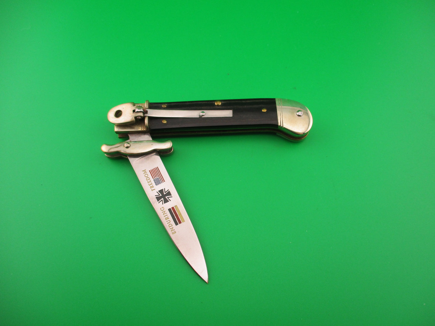 Hubertus 10cm Guardian Enduring Freedom swing guard Lever automatic knife
