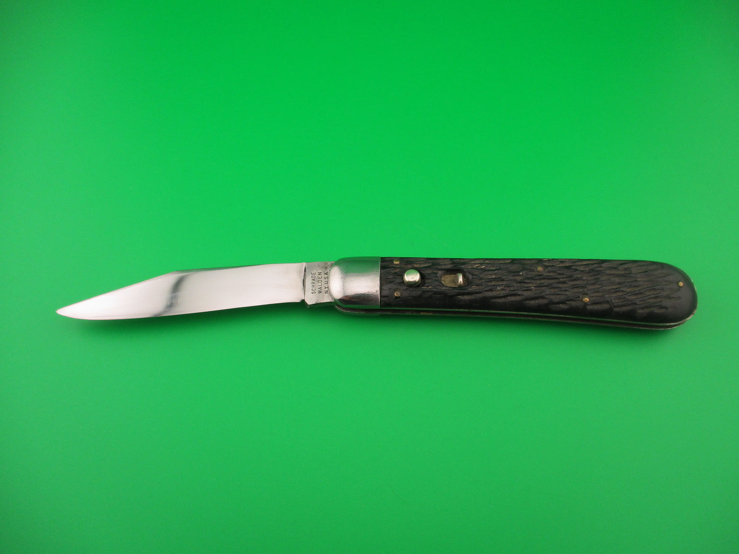 SCHRADE WALDEN 154 Hunter Black Stagged vintage automatic knife