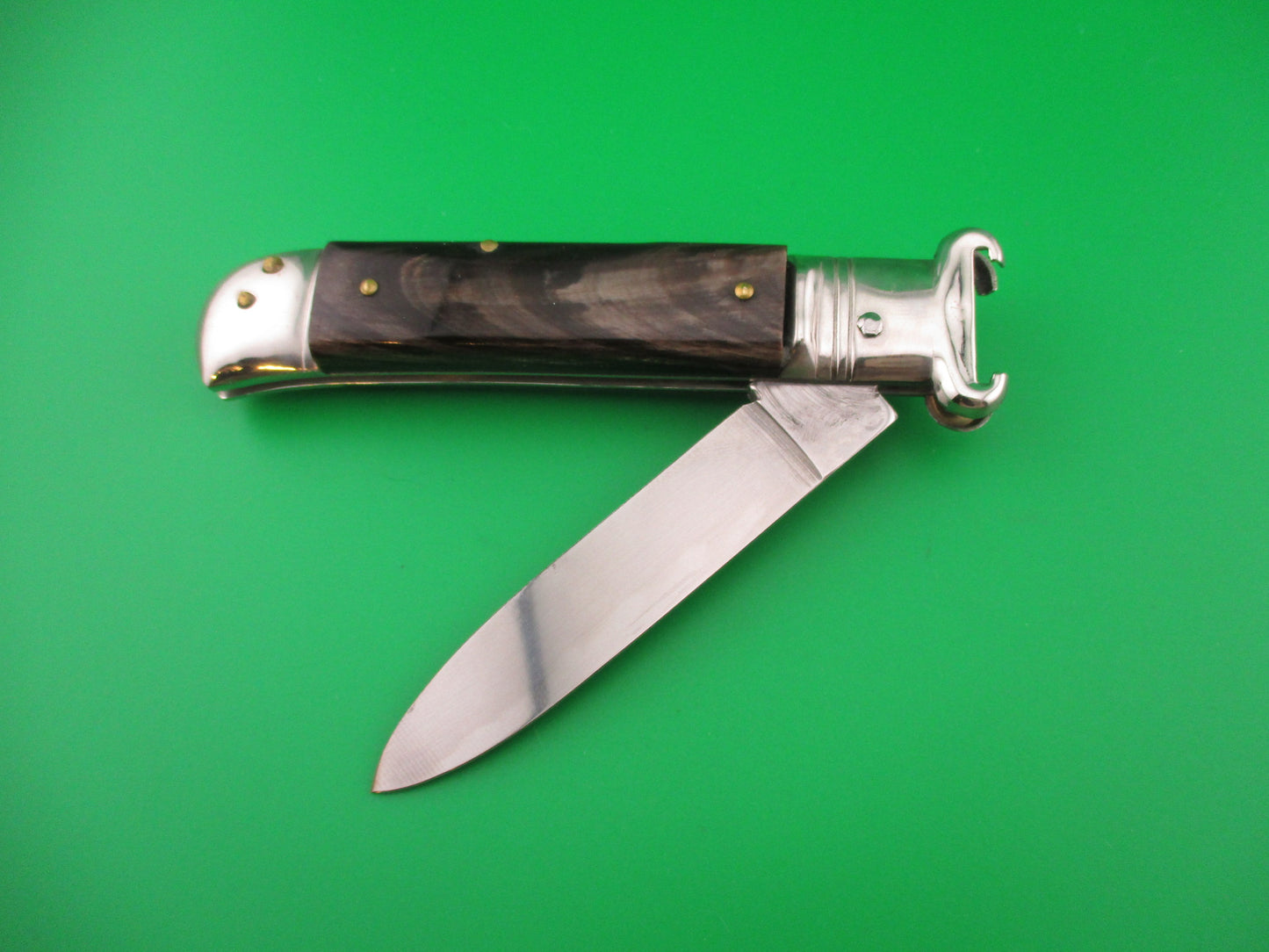 G.O.M. INOX 20cm Italian Lever Shell puller Horn handles automatic knife
