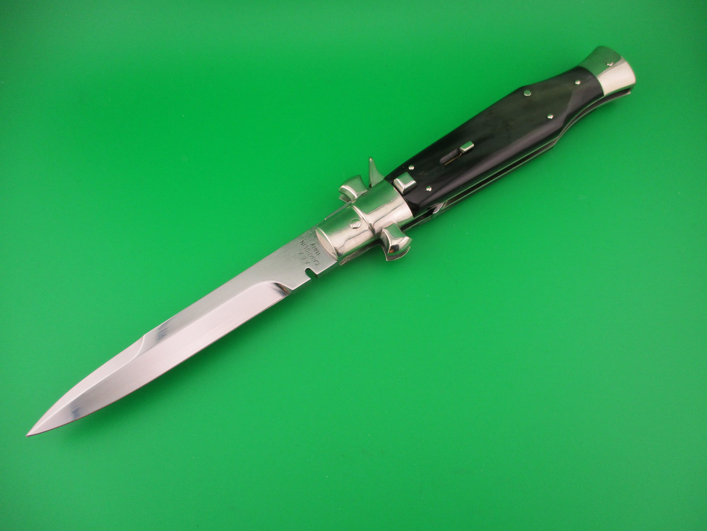 AGA CAMPOLIN 29cm Italian BLACK WIDOW Fulcrum Wasp Square button horn automatic knife