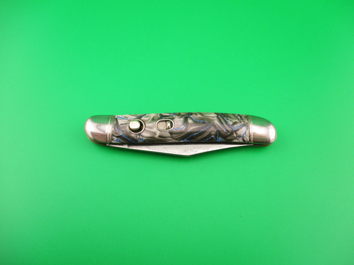 Hammer Brand Imperial Serpentine Jack Silver pearl Blue streaks switchblade knife