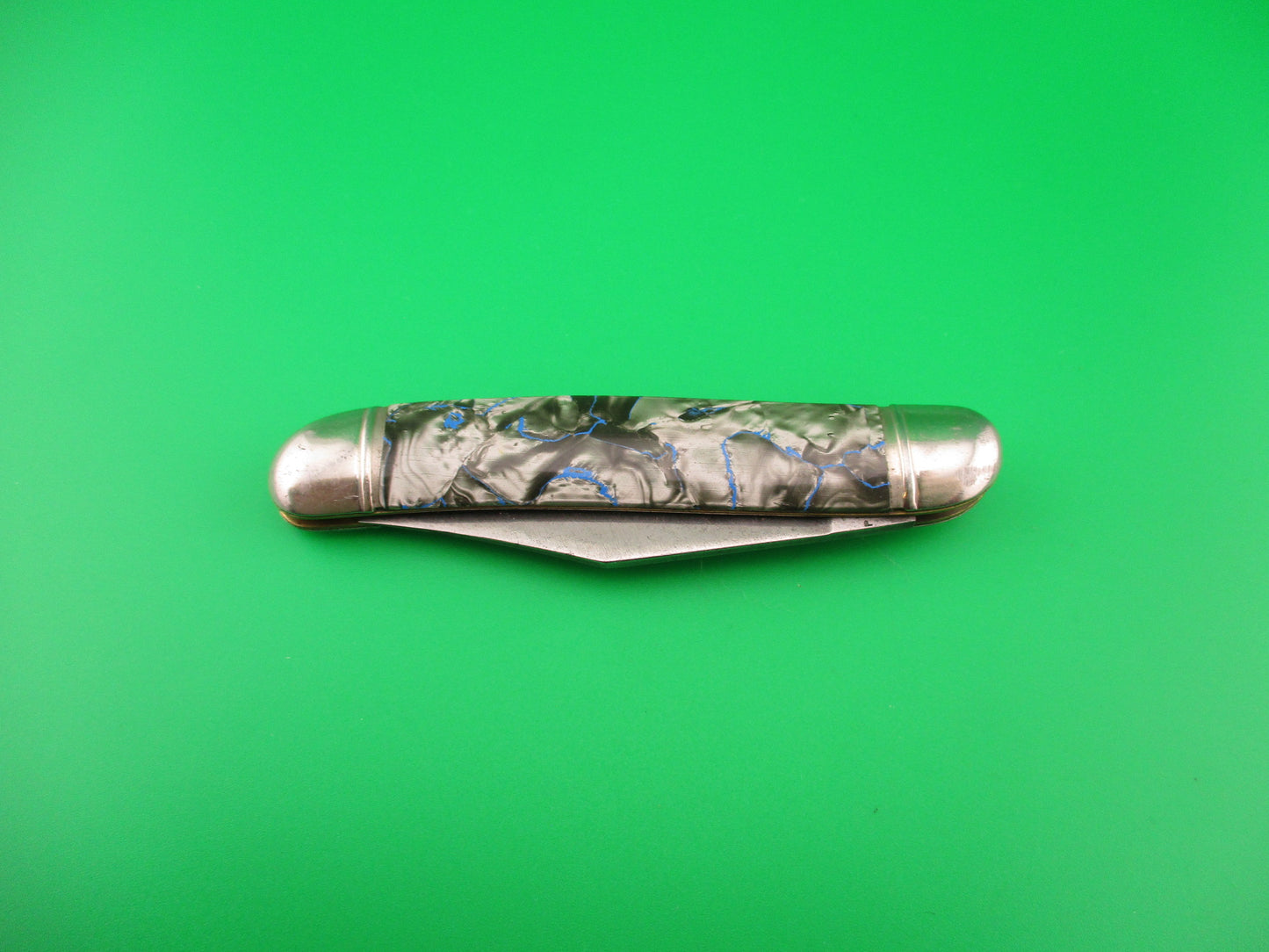 Hammer Brand Imperial Serpentine Jack Silver pearl Blue streaks switchblade knife