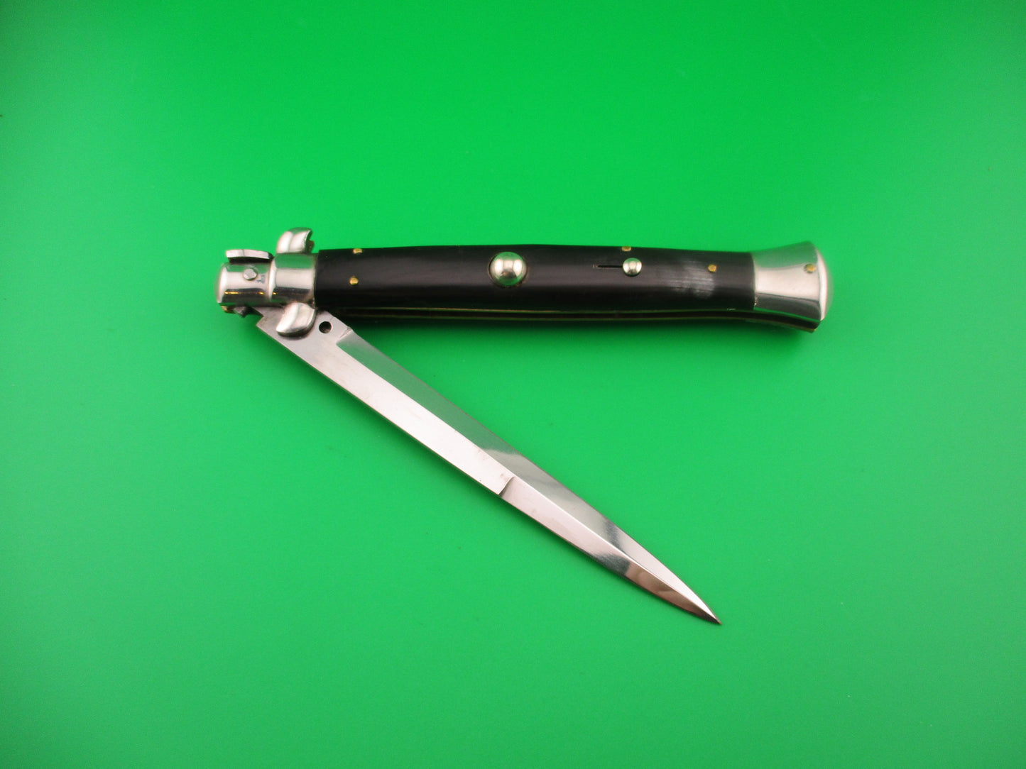 Sterile 28cm Italian Picklock 1950s vintage Black automatic knife