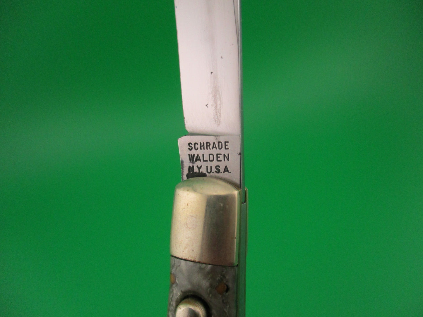 SCHRADE WALDEN Fishtail Smoked pearl celluloid w/bolsters #151 switchblade knife