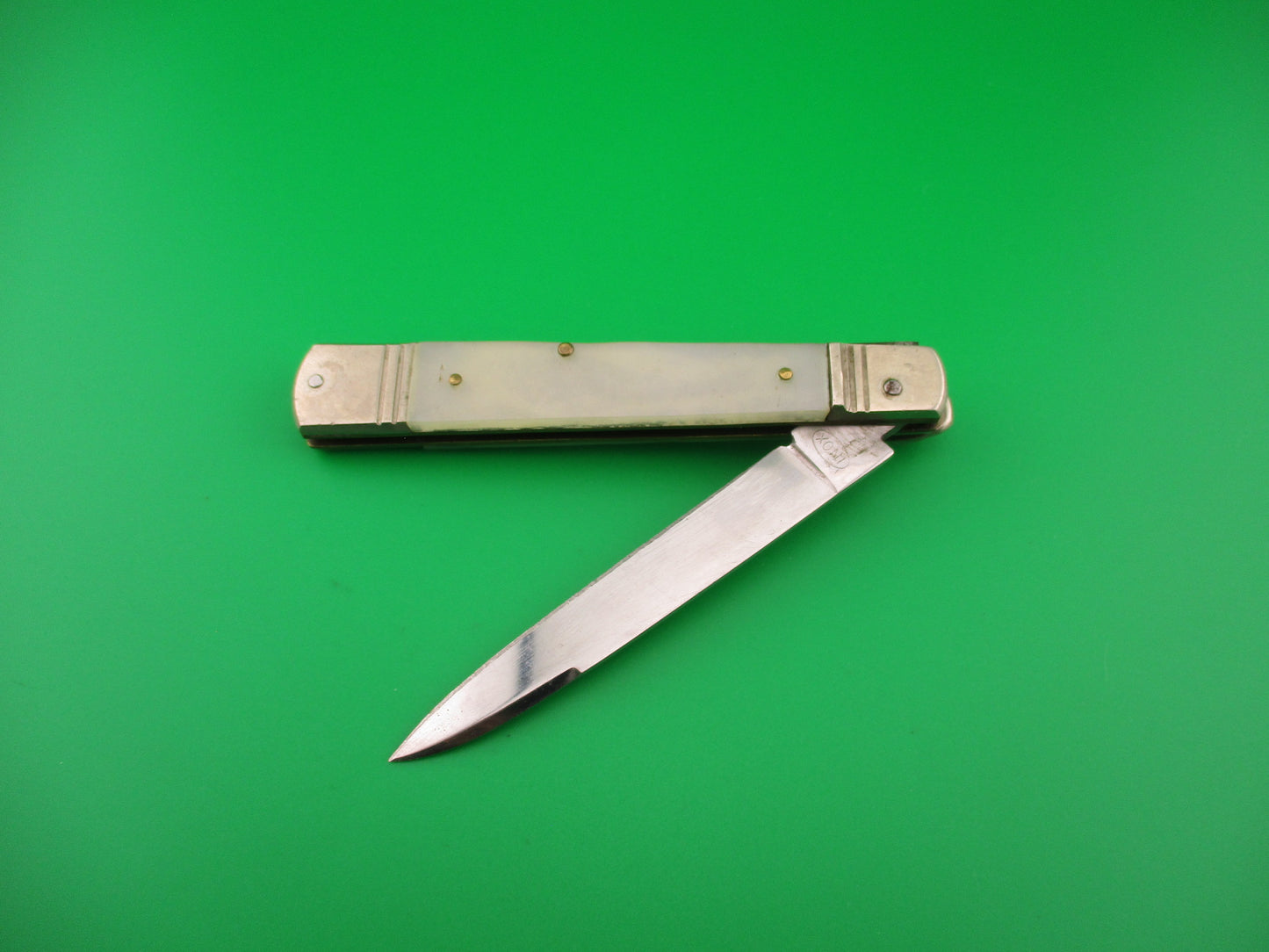 DELCIMA MANIAGO 21cm Italian Lever Pearlex Vintage Automatic knife