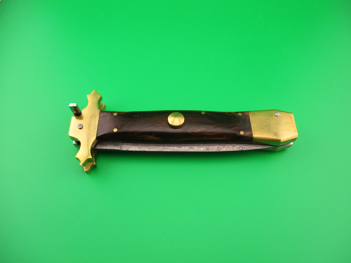 Custom Medieval 29cm Damascus Dagger Brass bolster Hand Made Automatic knife