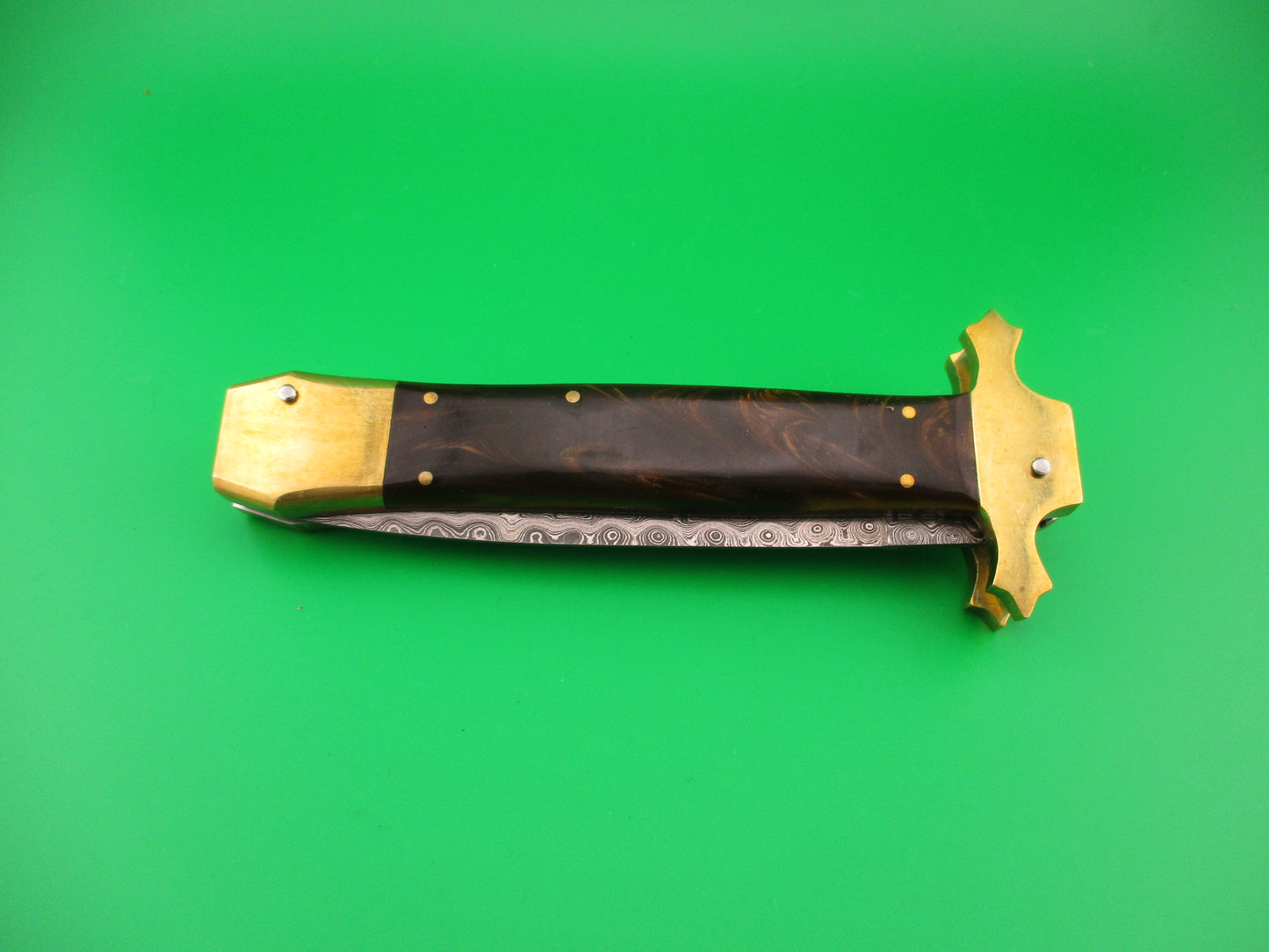 Custom Medieval 29cm Damascus Dagger Brass bolster Hand Made Automatic knife