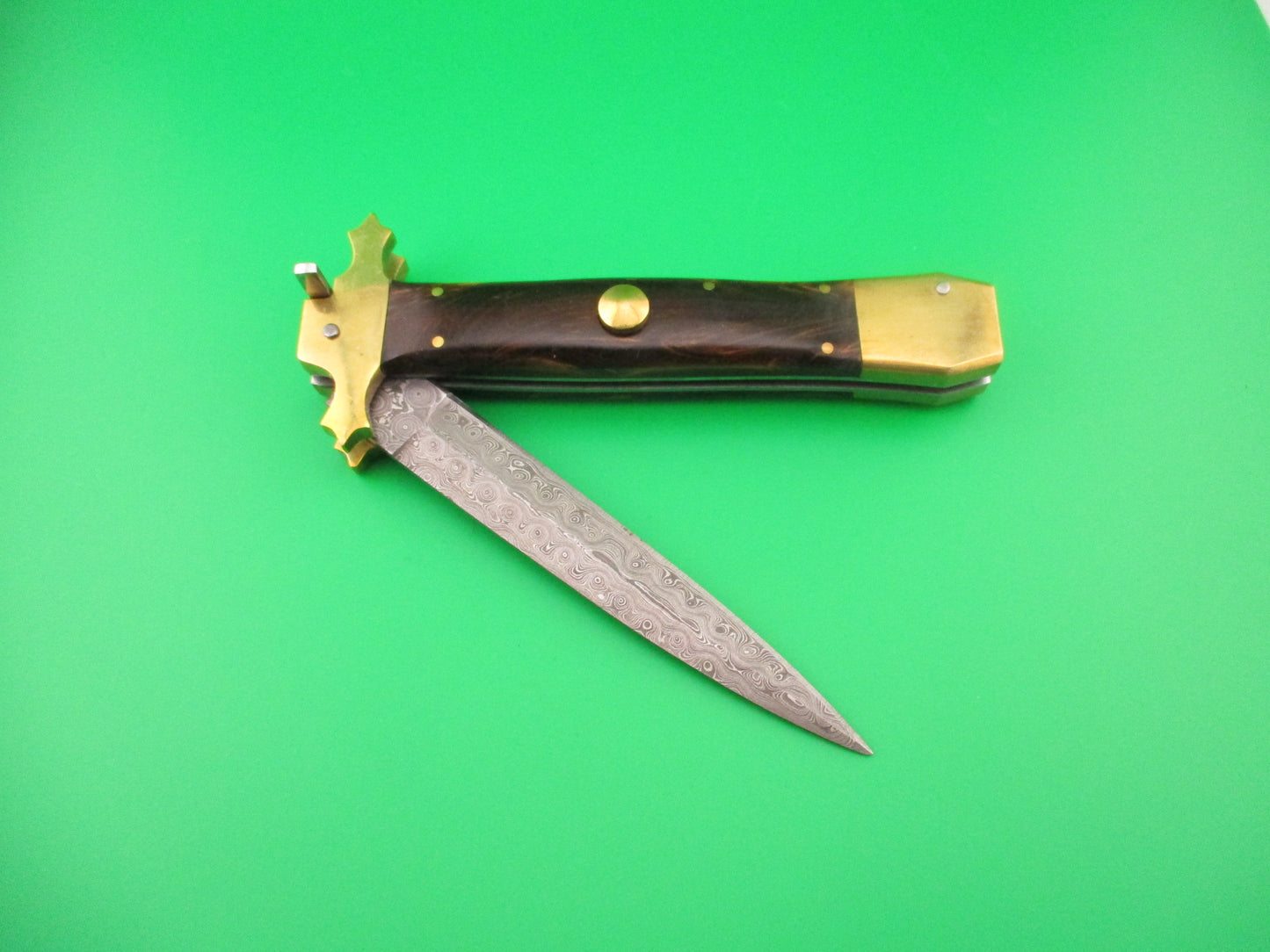 Custom Medieval 29cm Damascus Dagger Brass bolster Hand Made Automatic knife