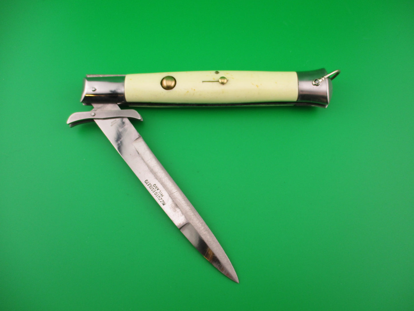 Rizzuto Estileto Milano 28cm Japanese Batwing White vintage automatic knife