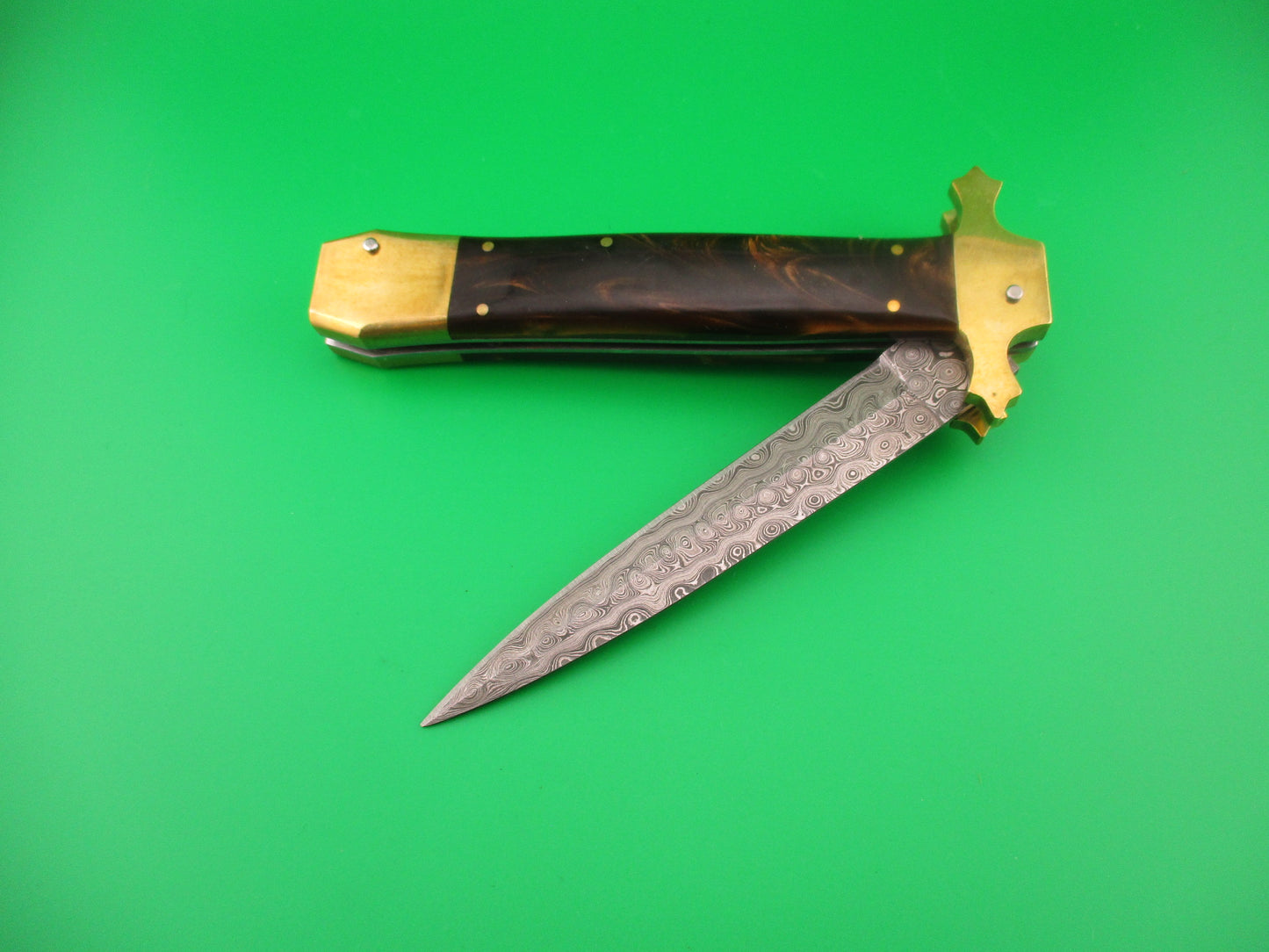 Custom Medieval 29cm Damascus Dagger Brass bolster Hand Made Automatic knife