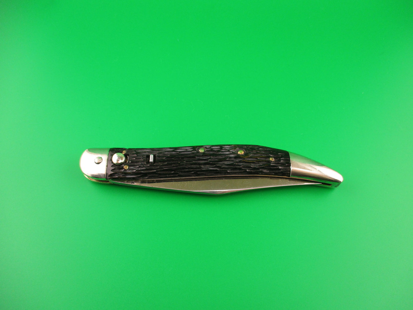 Queen Cutlery Co Titusville, PA Jet 25 Toothpick Black w/safety switchblade