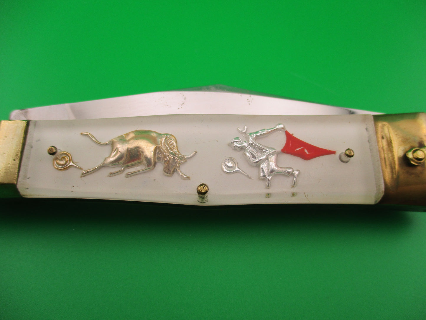 STAINLESS STEEL 19cm Bullfighter Dragon vintage White Lever switchblade knife