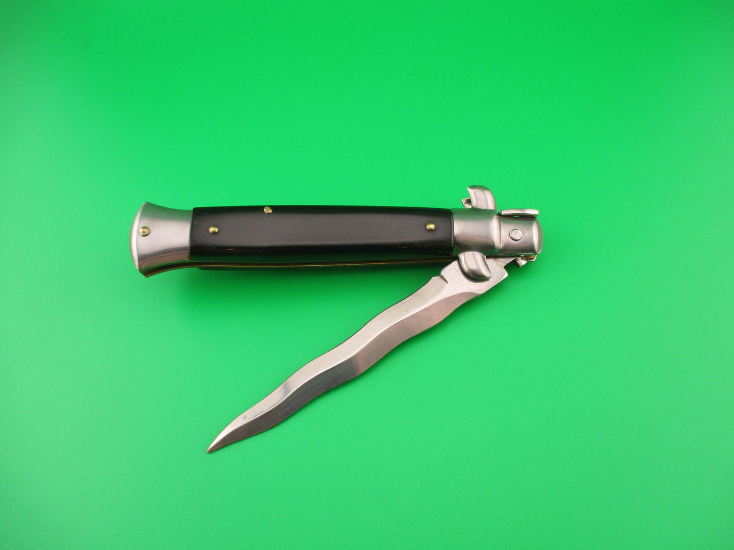 FRANK B 23cm Italian Kris Stiletto Black swivel bolster automatic knife